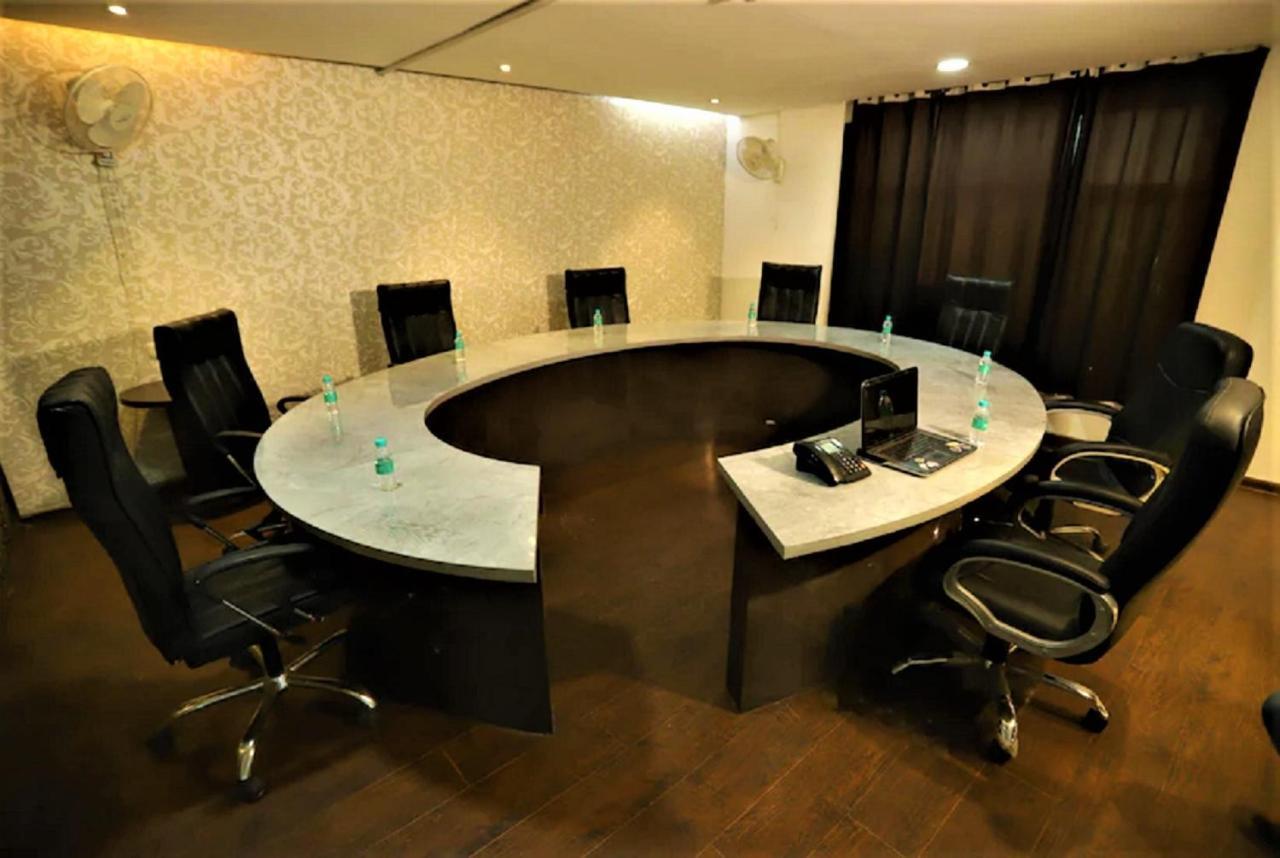 Hotel Arch International نيودلهي المظهر الخارجي الصورة